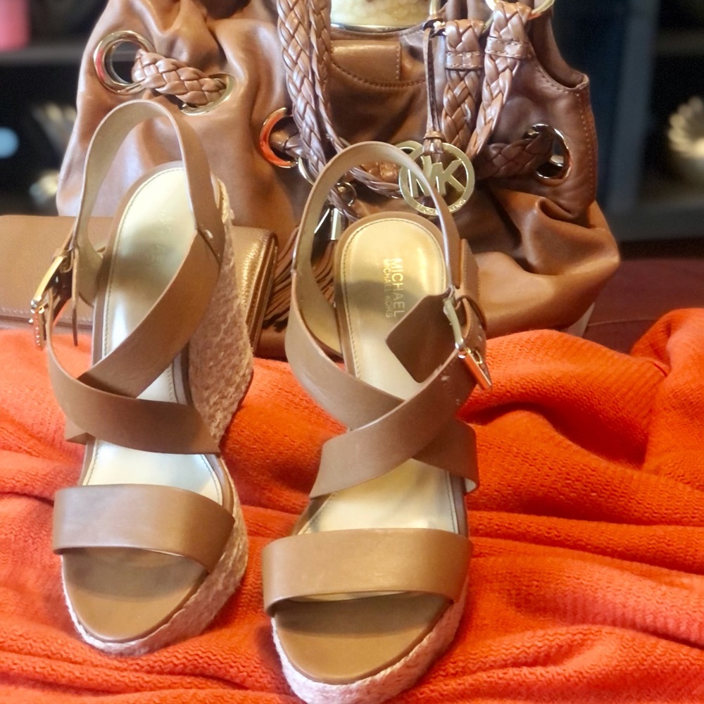 MICHAEL KORS Platform Wedge Sandals